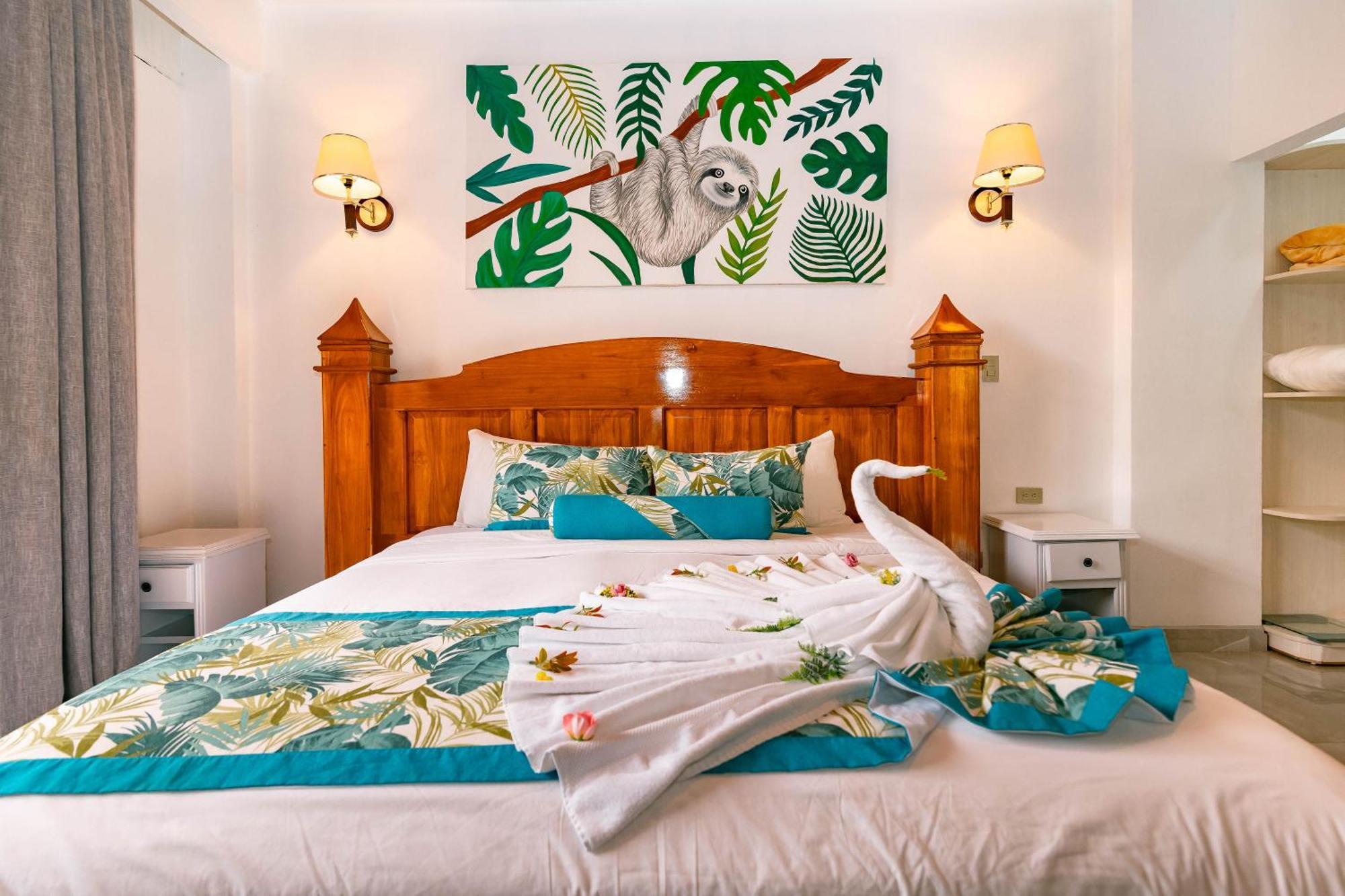 Hotel San Bada Resort&Spa Manuel Antonio Bagian luar foto