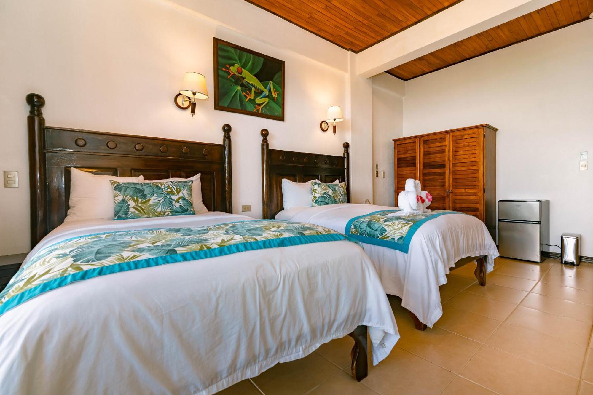 Hotel San Bada Resort&Spa Manuel Antonio Bagian luar foto